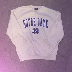EMBROIDERED NOTRE DAME UNIVERSITY CREWNECK SWEATSHIRT SIZE SMALL (unisex)